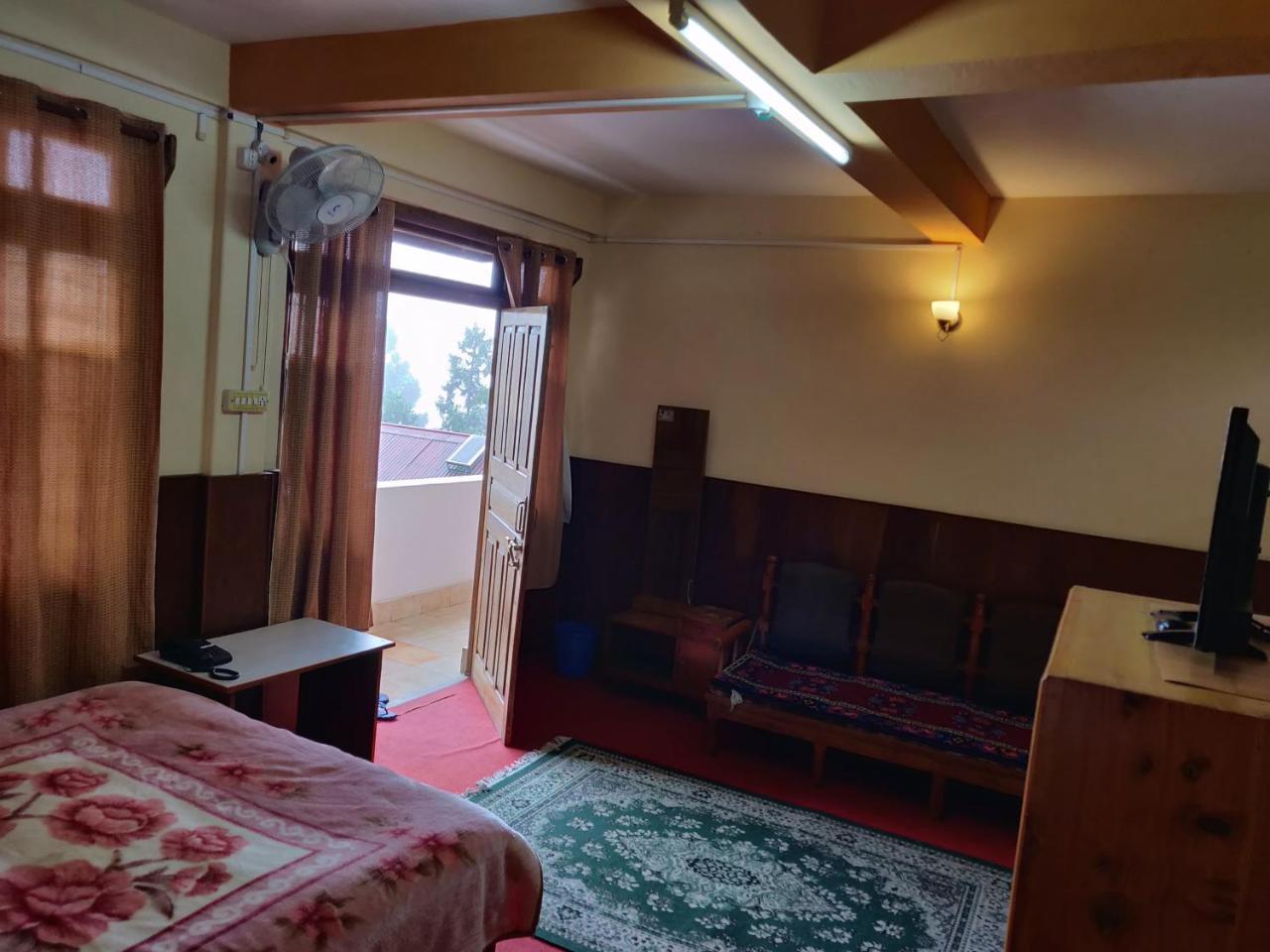 Deki Lodge Калімпонґ Екстер'єр фото